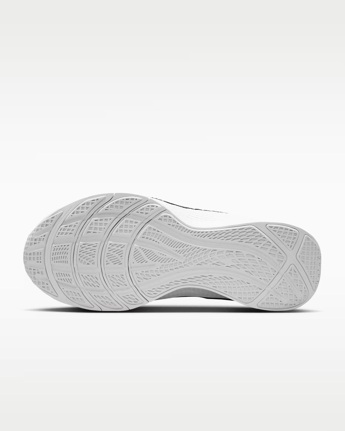 Nike LeBron TR 1