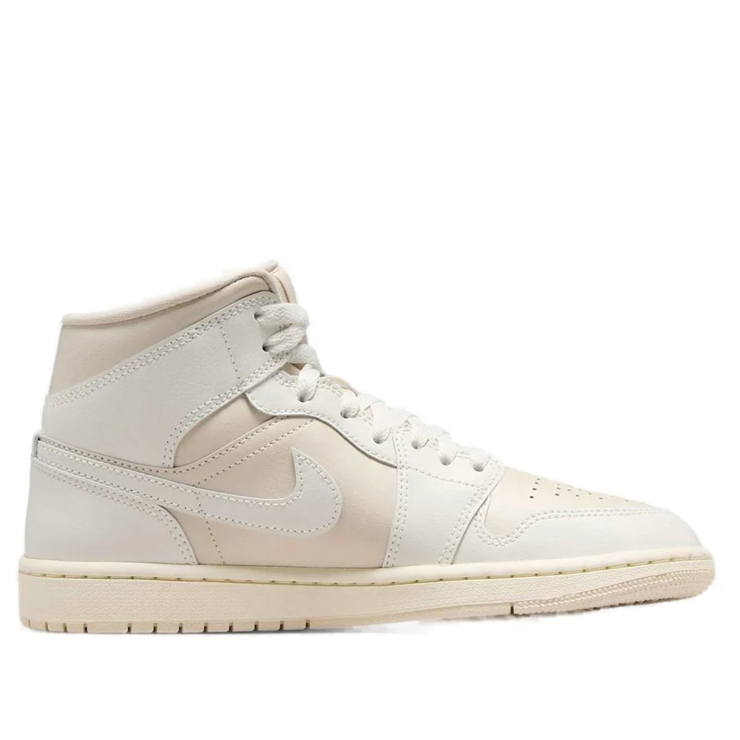 Air Jordan 1 Mid 'Legend Light Brown
