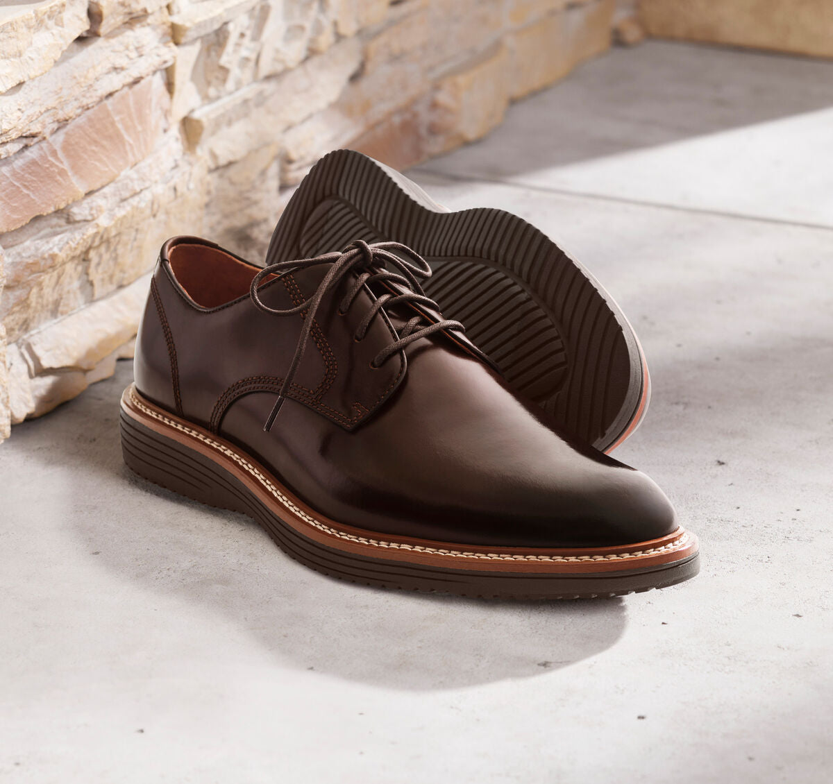 Johnston & Murphy Upton Dress Plain Toe