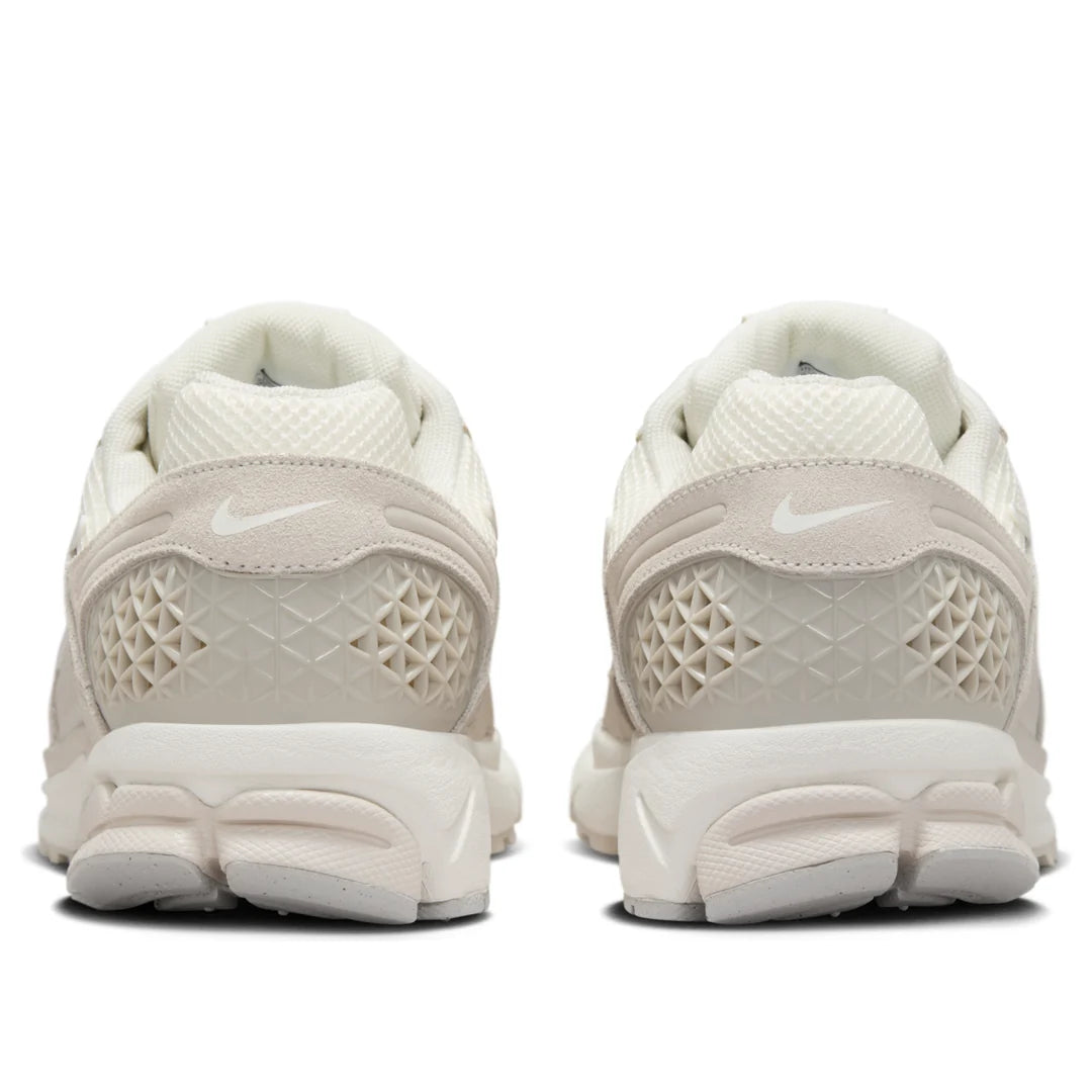 Nike - Air Zoom Vomero 5 'Light Orewood Brown