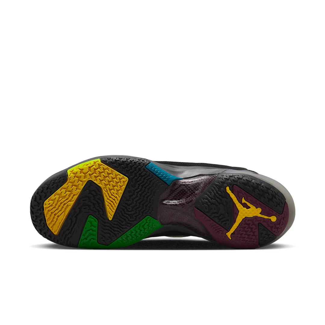 Nike Jordan 37