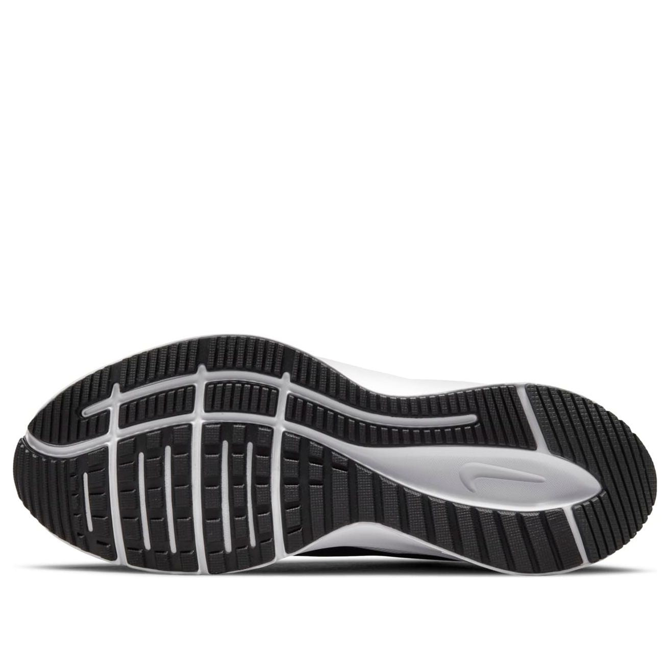 Nike Quest 4 'Black White'