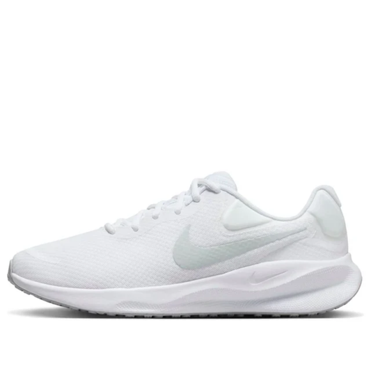 Nike Revolution 7