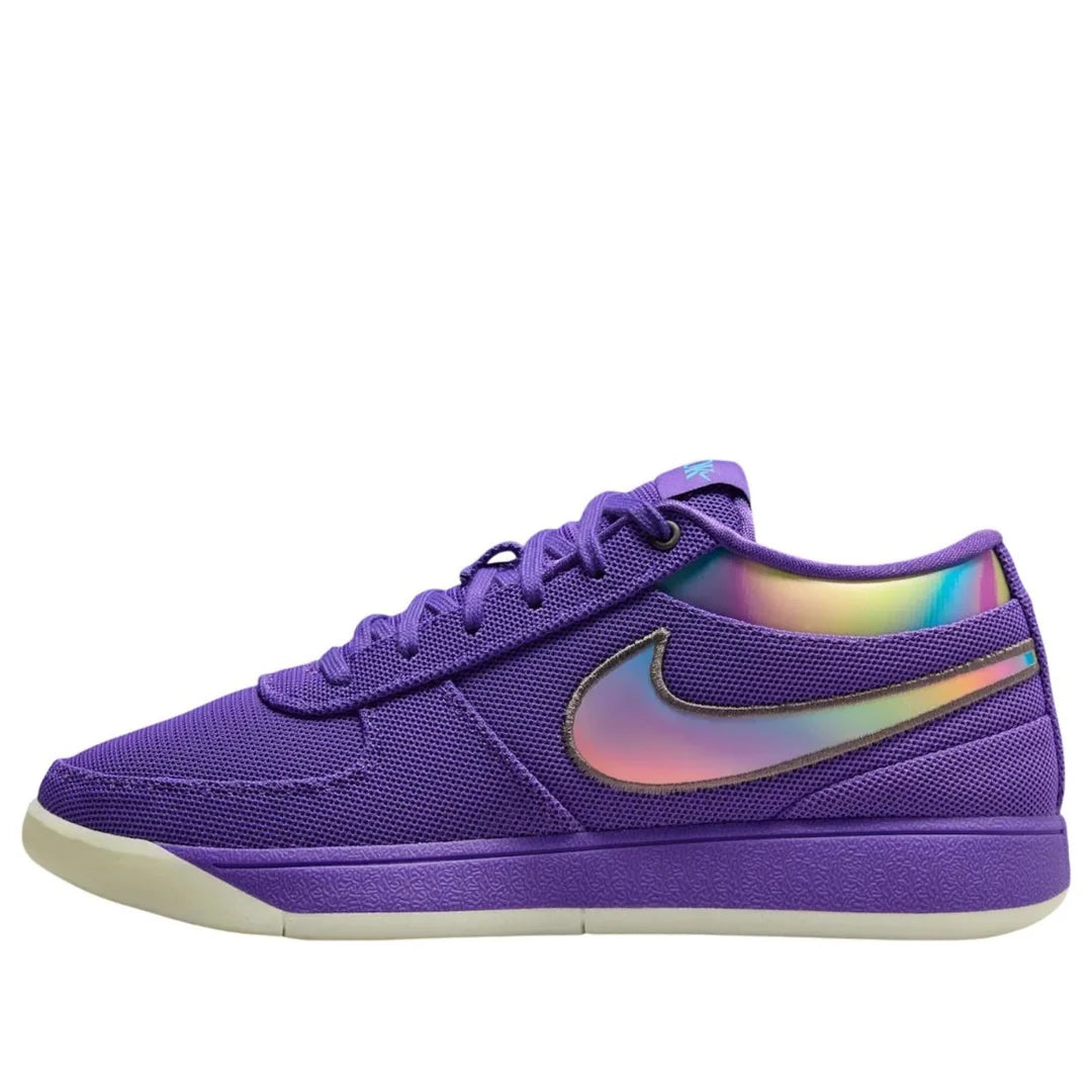 Nike - Book 1 'Aurora