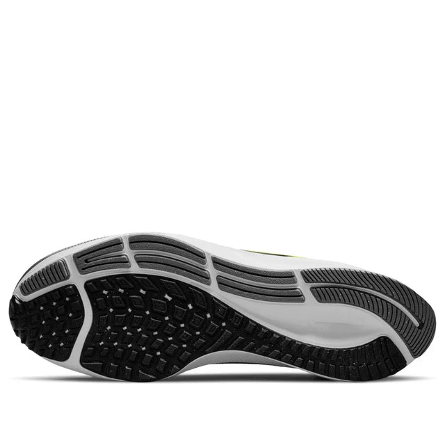 NikeAir Zoom Pegasus 38 ‘Dark Smoke Grey Volt’