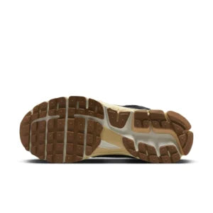 Nike Air Zoom Vomero 5