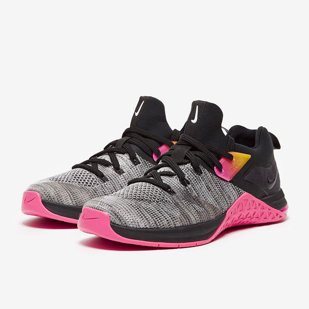 Nike Womens Metcon Flyknit 3