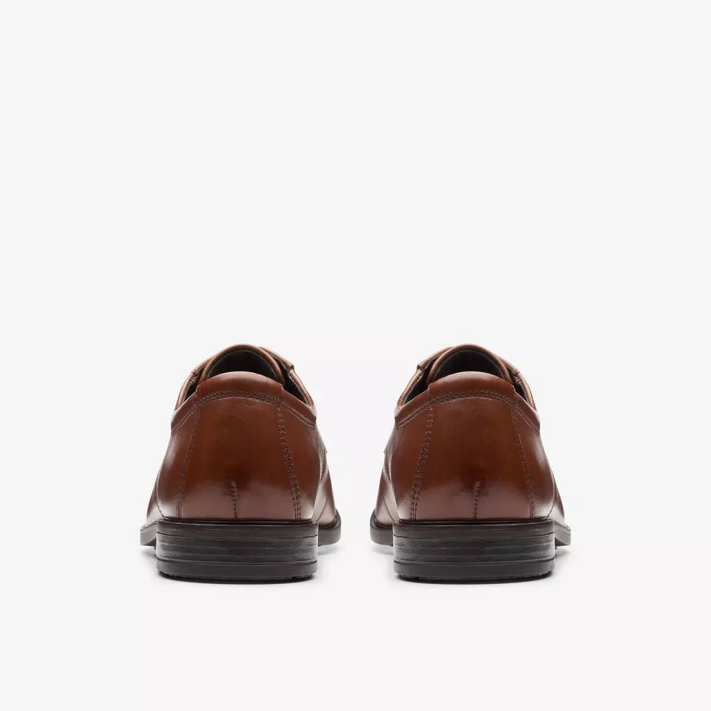 Clarks Howard Walk Dark Tan Leather