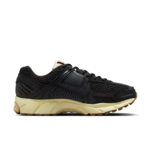 Nike Air Zoom Vomero 5