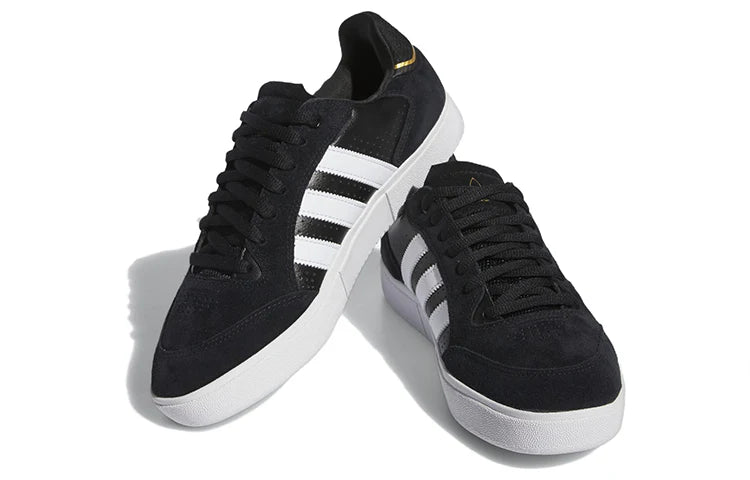 adidas Tyshawn Low