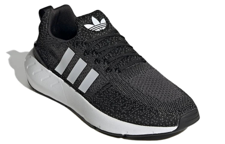 Adidas Originals Swift Run 22 'Black'