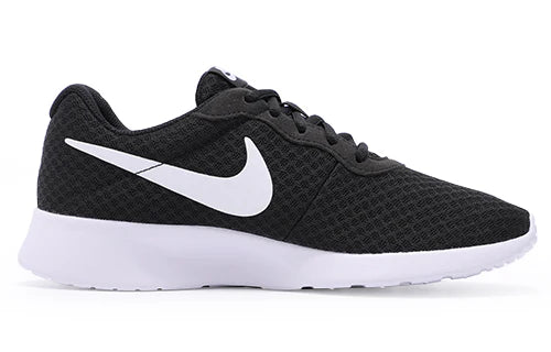 Nike Tanjun FlyEase