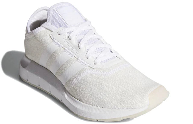 Adidas Swift Run X