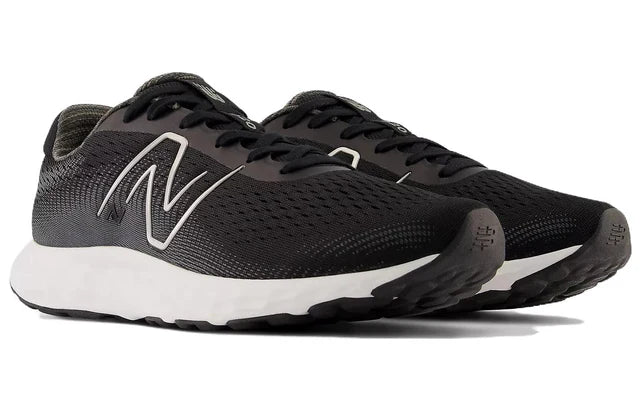 New Balance 520 v8