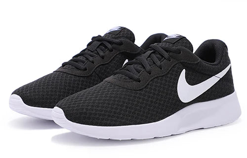 Nike Tanjun FlyEase
