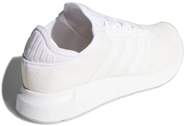 Adidas Swift Run X