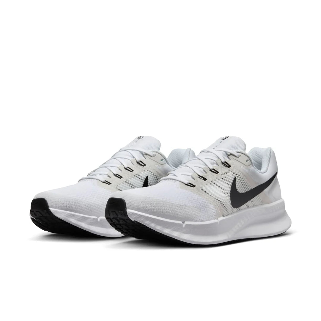Nike Run Swift 3 'White Black'