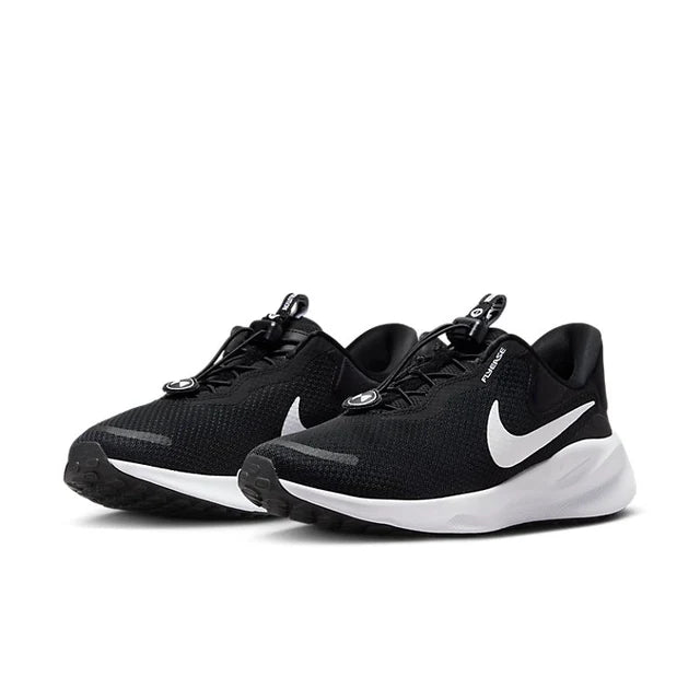 Nike Revolution 7 EasyOn
