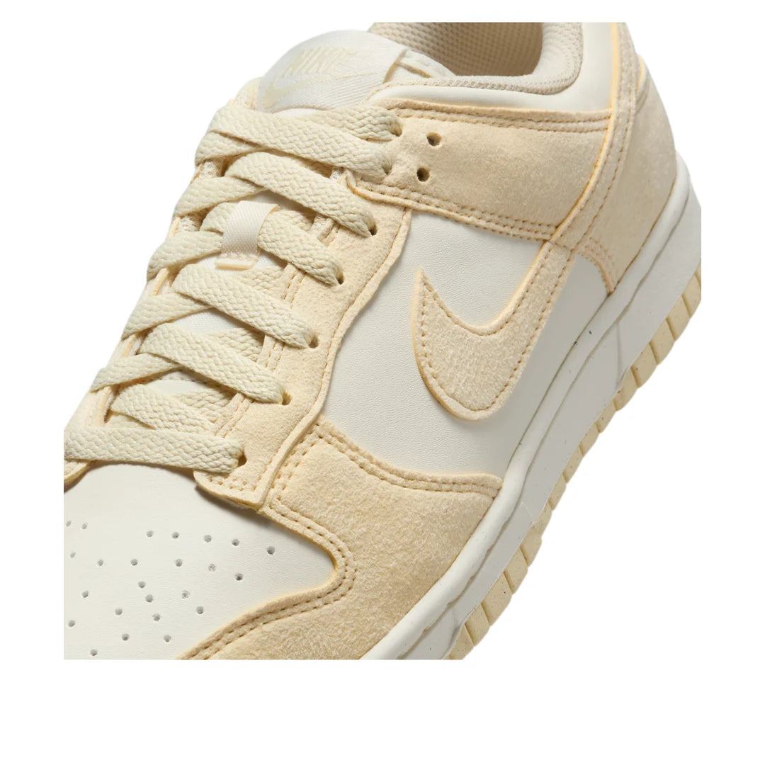 Nike - (WMNS) Nike Dunk Low Next Nature 'Soft Pearl Beach