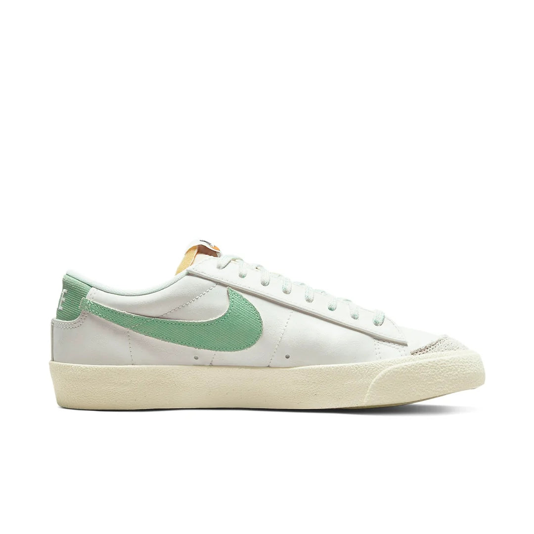 Nike - Blazer Low '77 Premium 'Certified Fresh