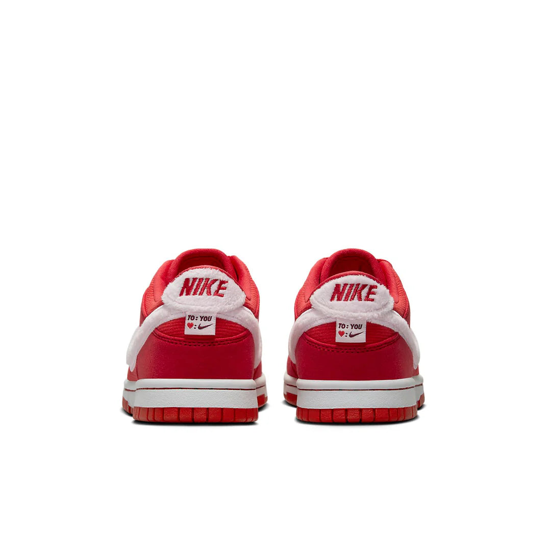 Nike Dunk Low 'Valentine's Day'