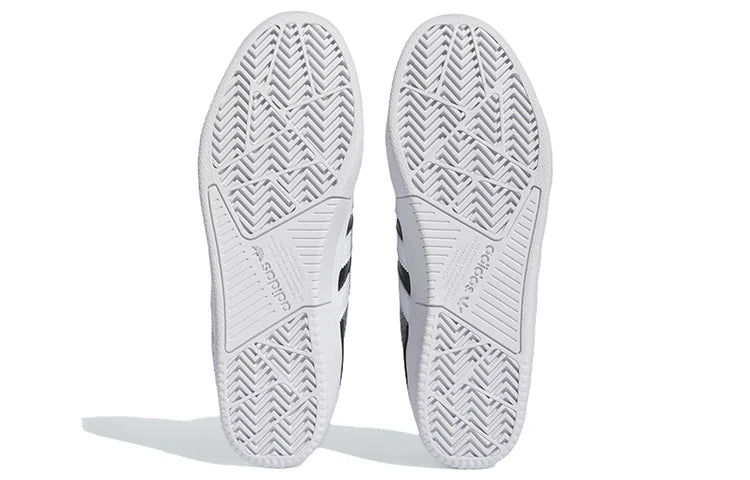 adidas Tyshawn Low