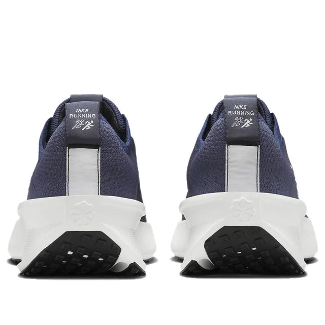 NikeInteract Run 'College Navy'
