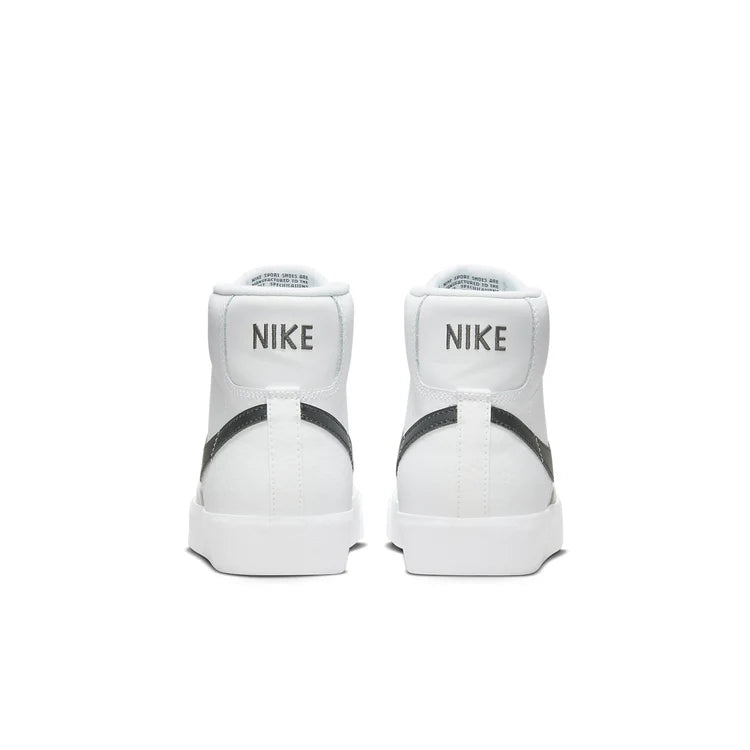 Nike Blazer Mid ’77 ‘White Black’