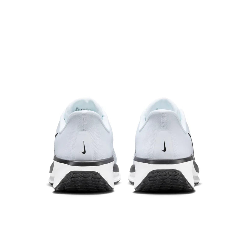 Nike Quest 6
