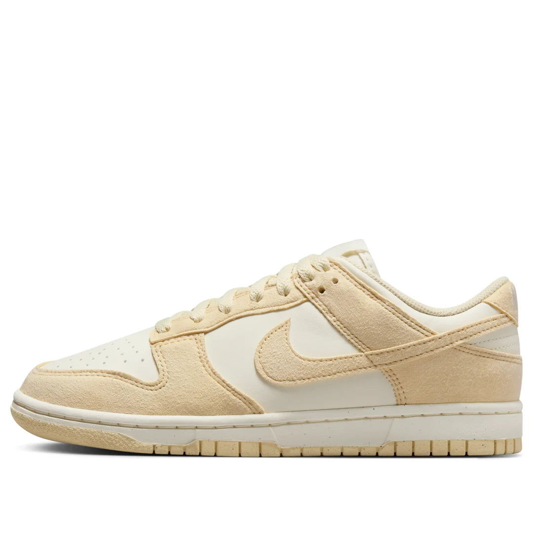 Nike - (WMNS) Nike Dunk Low Next Nature 'Soft Pearl Beach