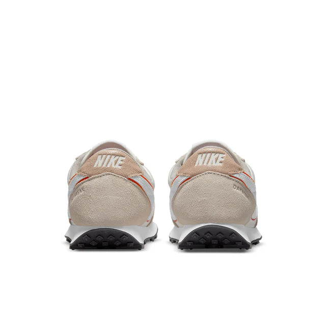 Nike DBreak-Type SE 'Sail Rush Orange'