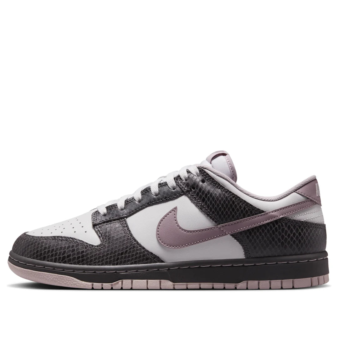 Nike - Dunk Low SE 'Snakeskin