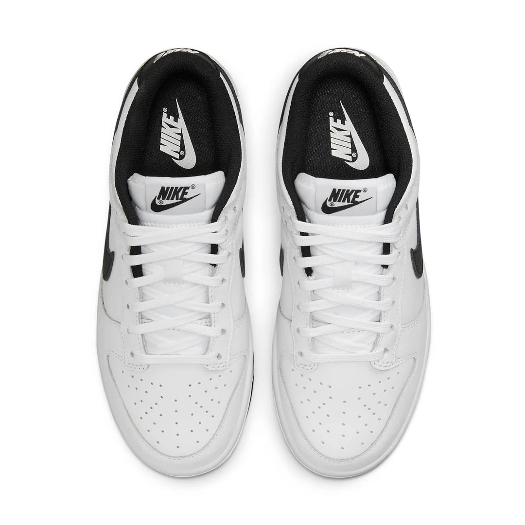 Nike - (WMNS) Nike Dunk Low 'White Black'