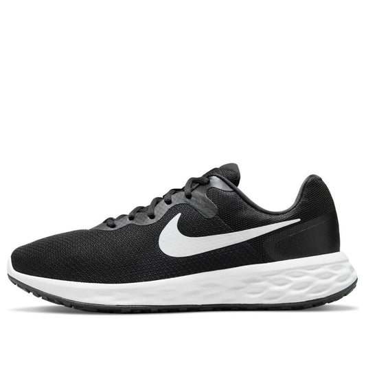 Nike Revolution 6
