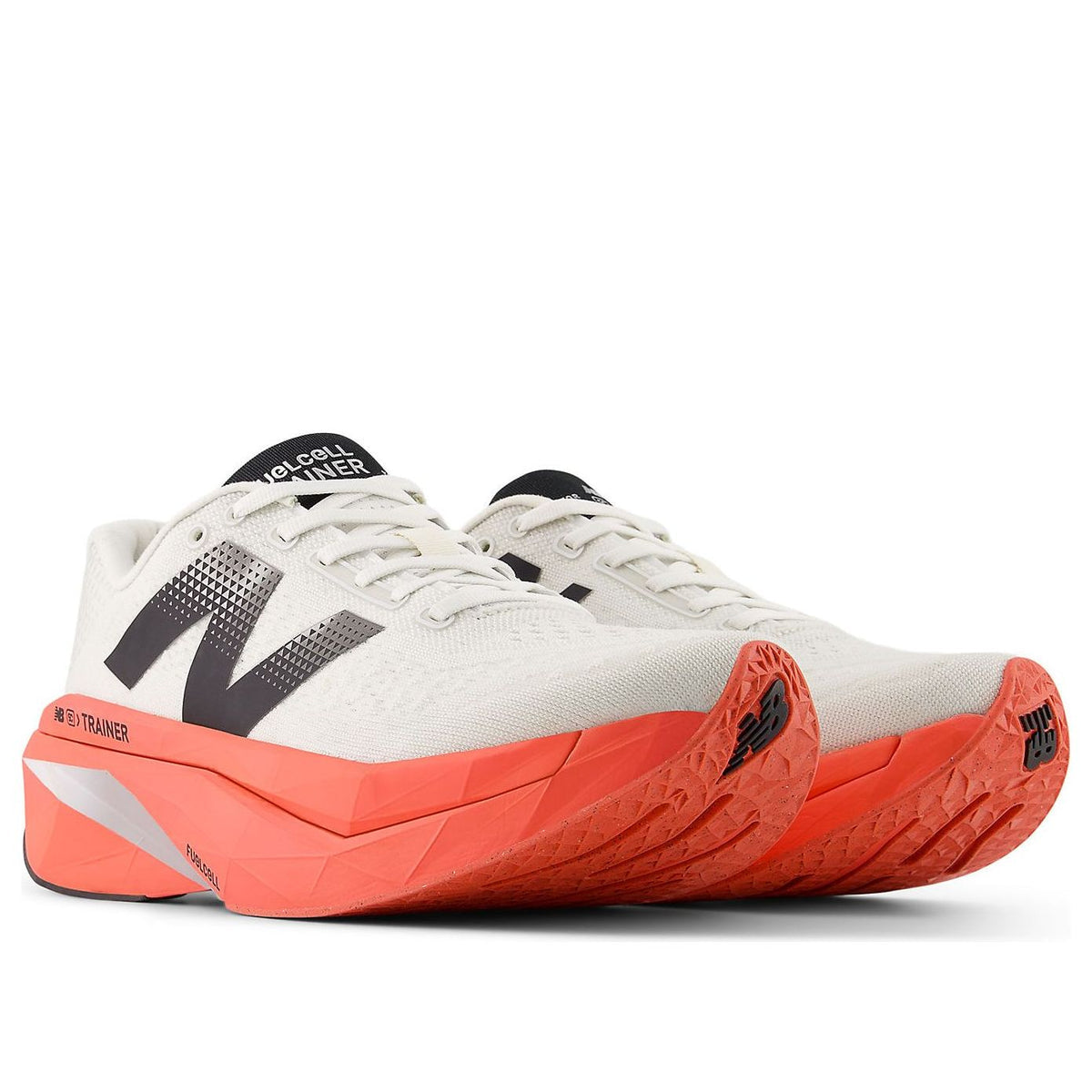 New Balance FuelCell SuperComp Trainer v3