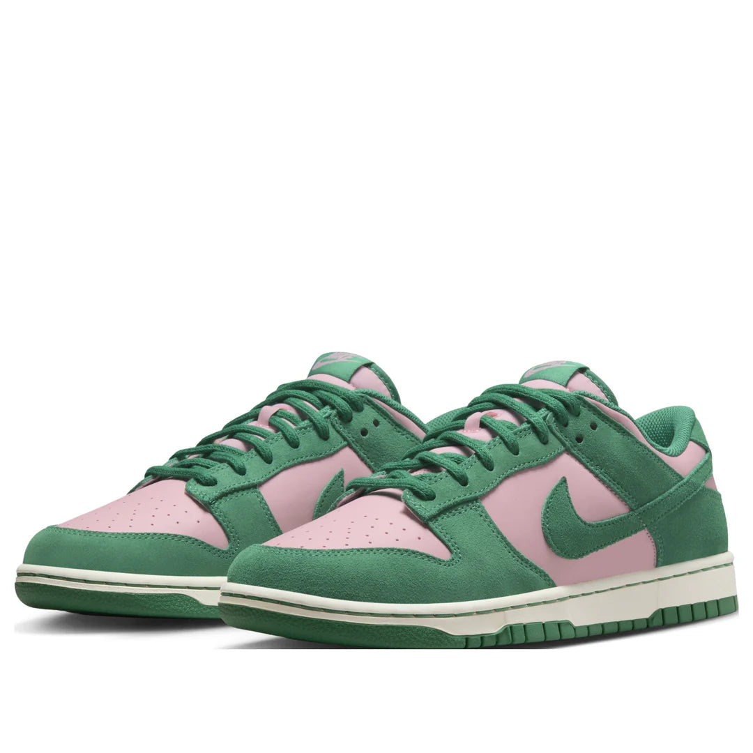 Nike Dunk Low SE