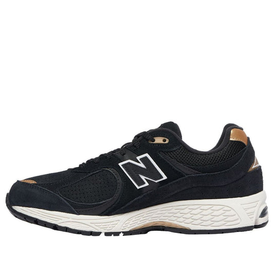 New Balance 2002R