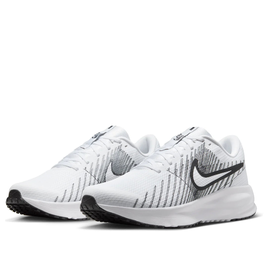 Nike Run Defy