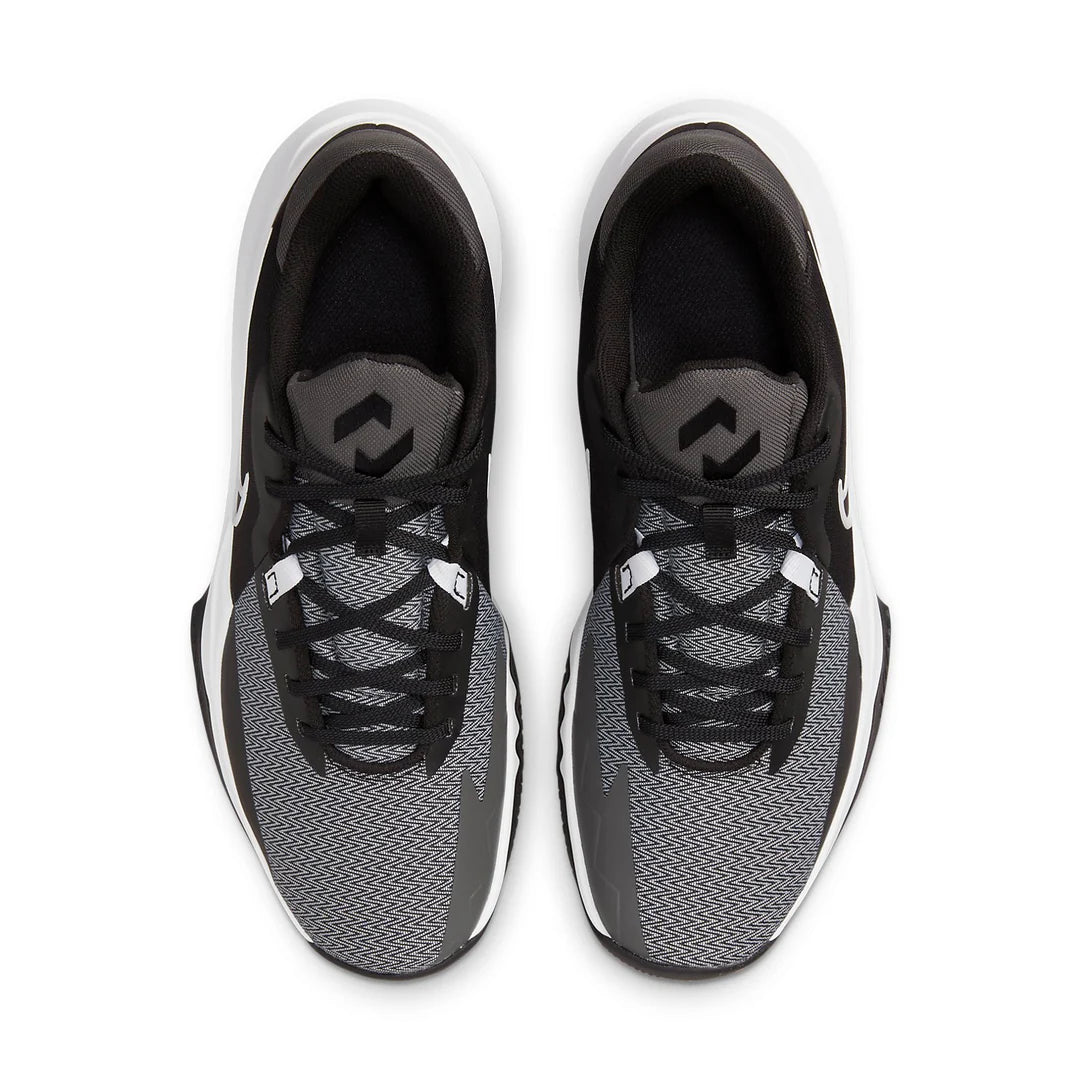 Nike Precision 6