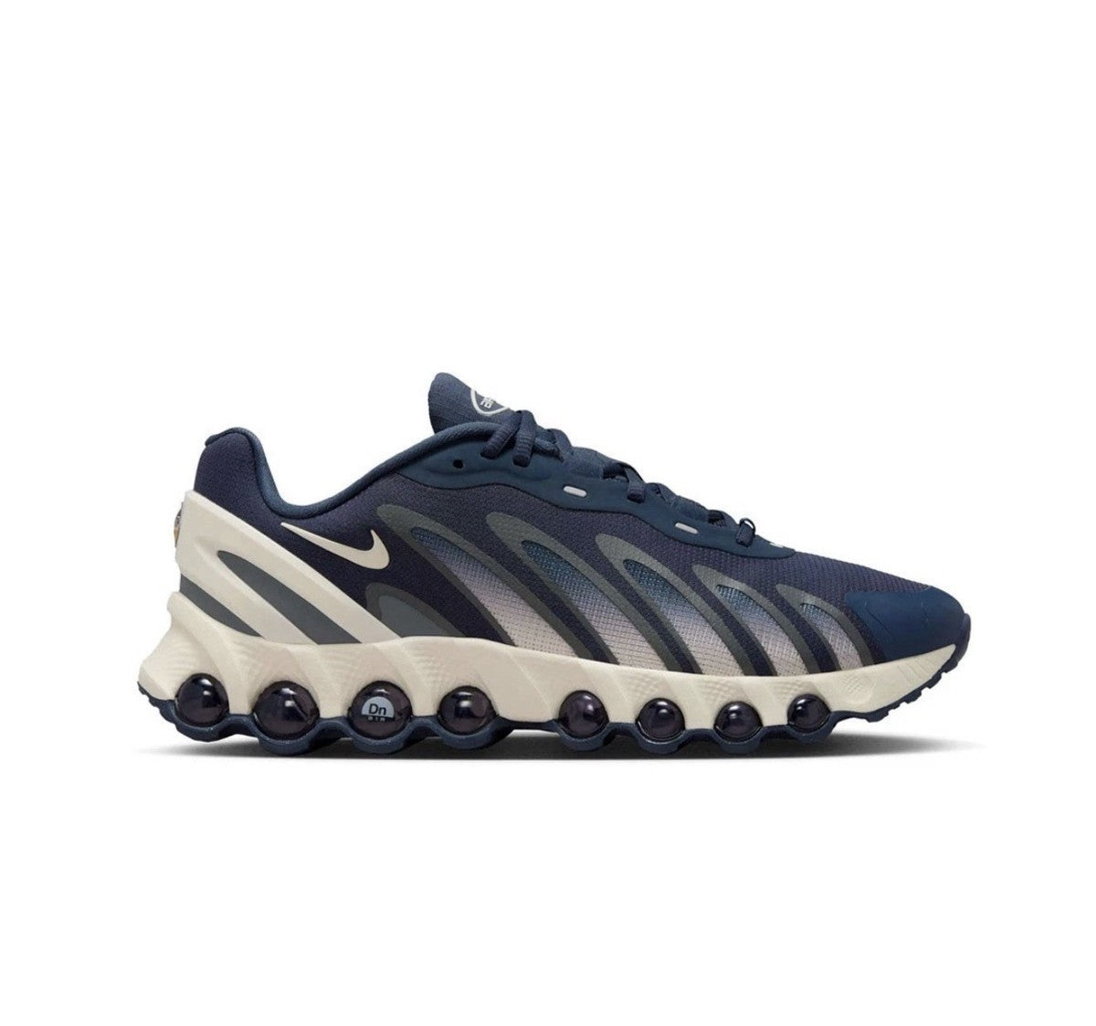 Nike Air Max Dn8