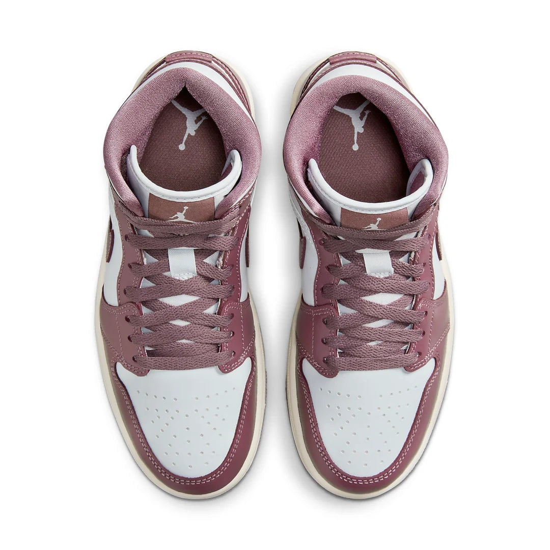 Nike Jordan 1 Mid