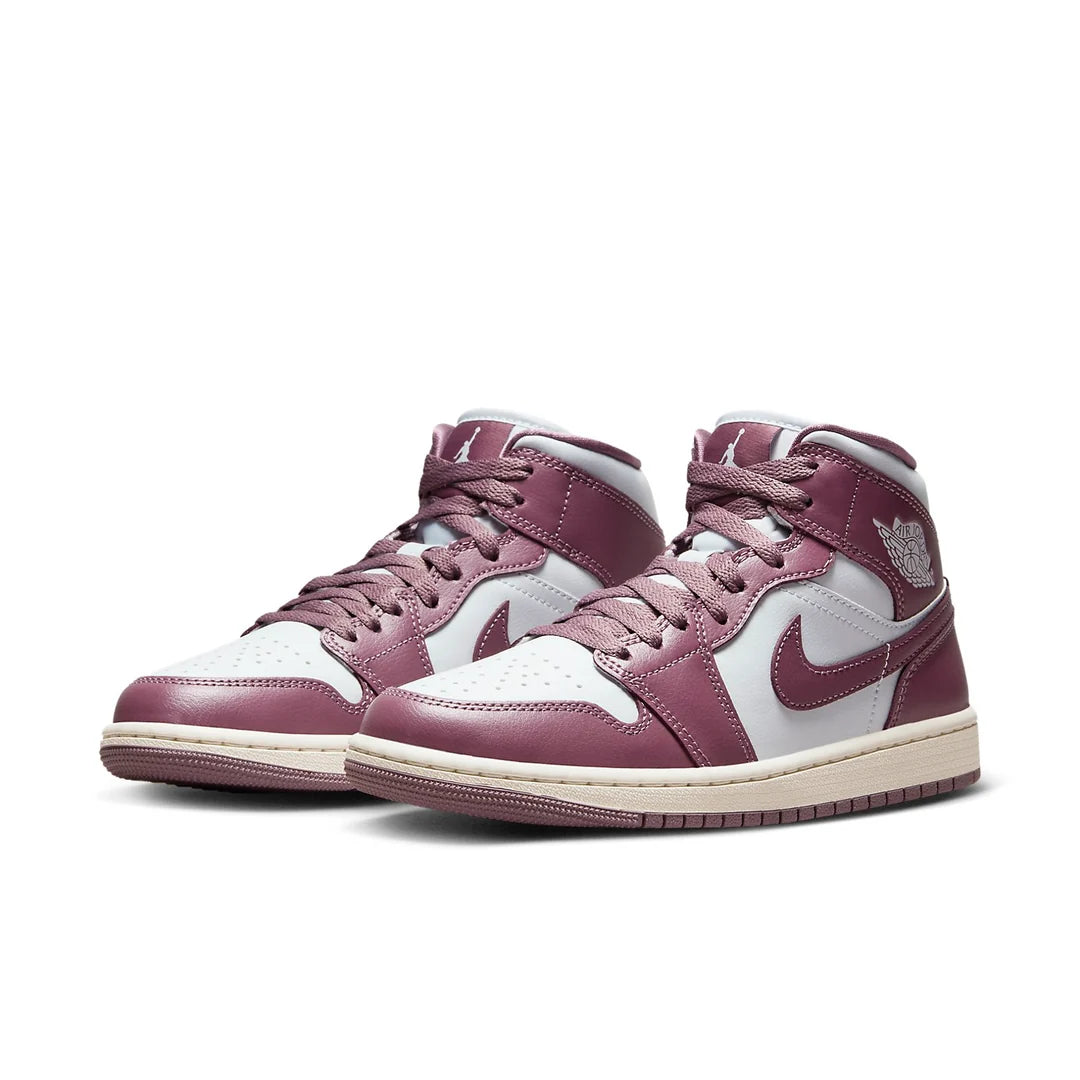 Nike Jordan 1 Mid