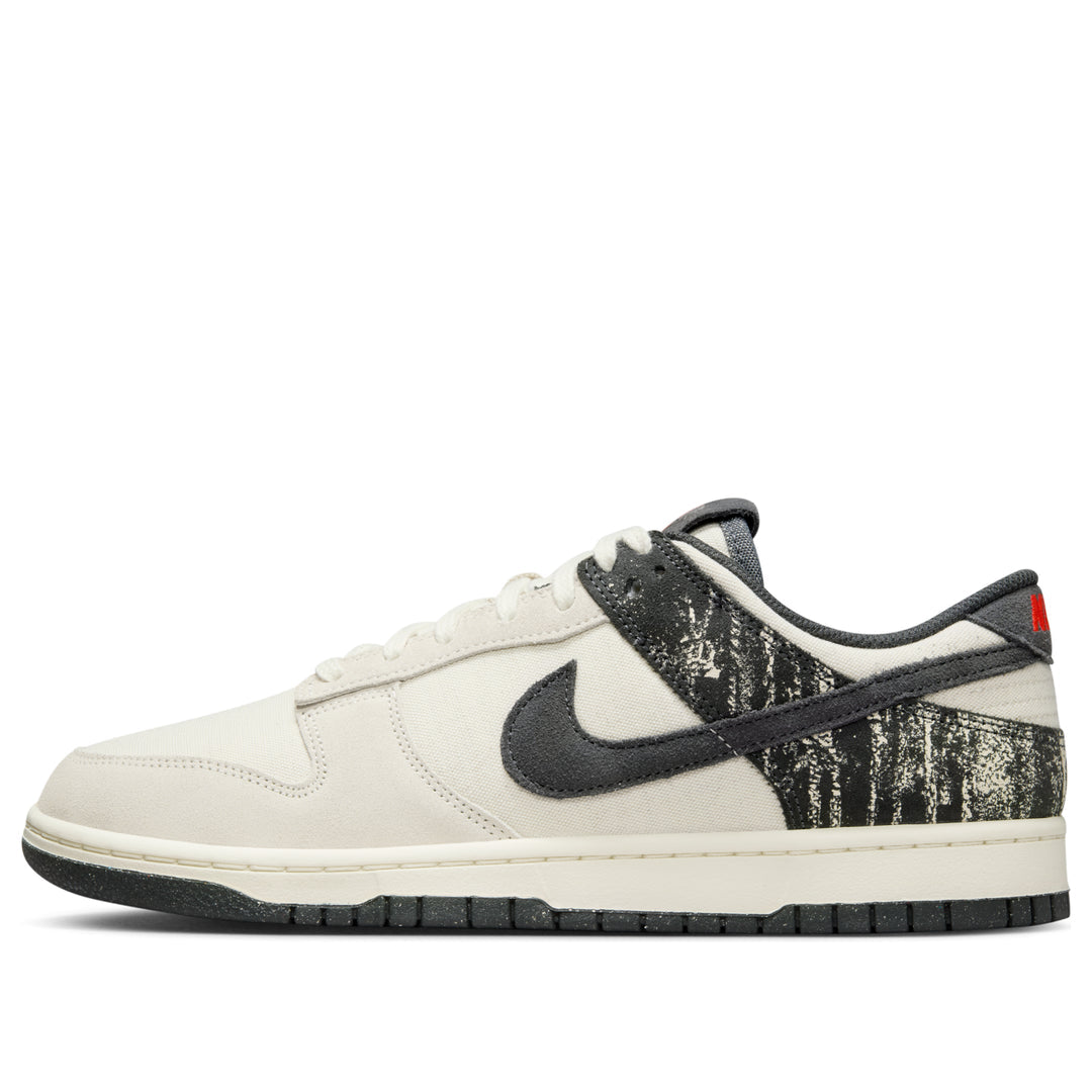 Nike Dunk Low Retro SE