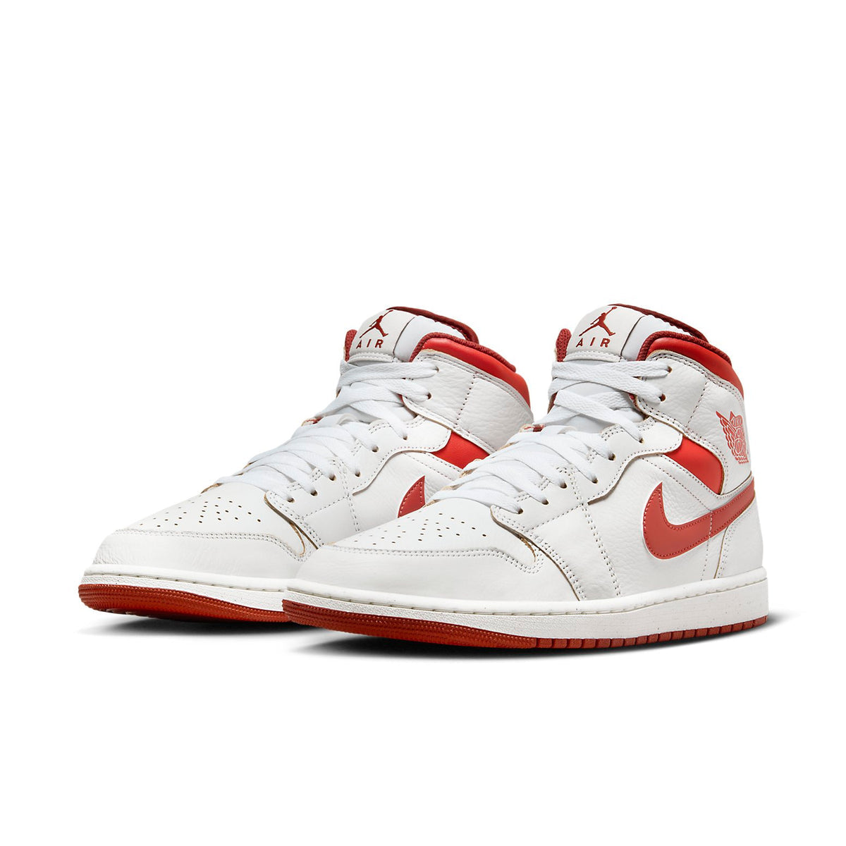 Nike Air Jordan 1 Mid SE
Dune Red