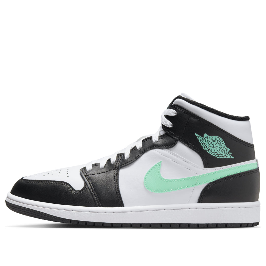 Nike Air Jordan 1 Mid
Green Glow