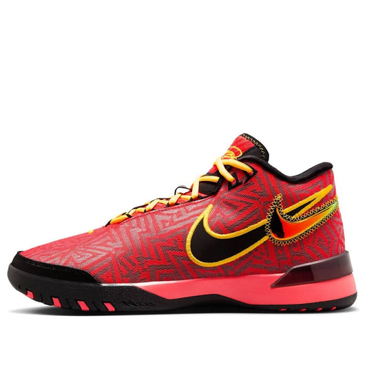 Nike LeBron NXXT Genisus