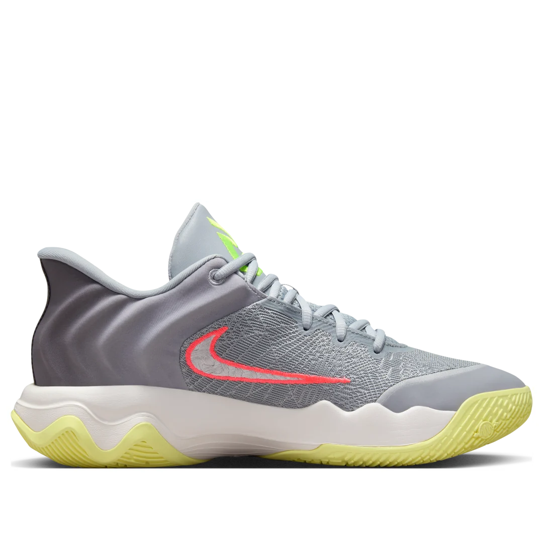 Nike Giannis Immortality 4