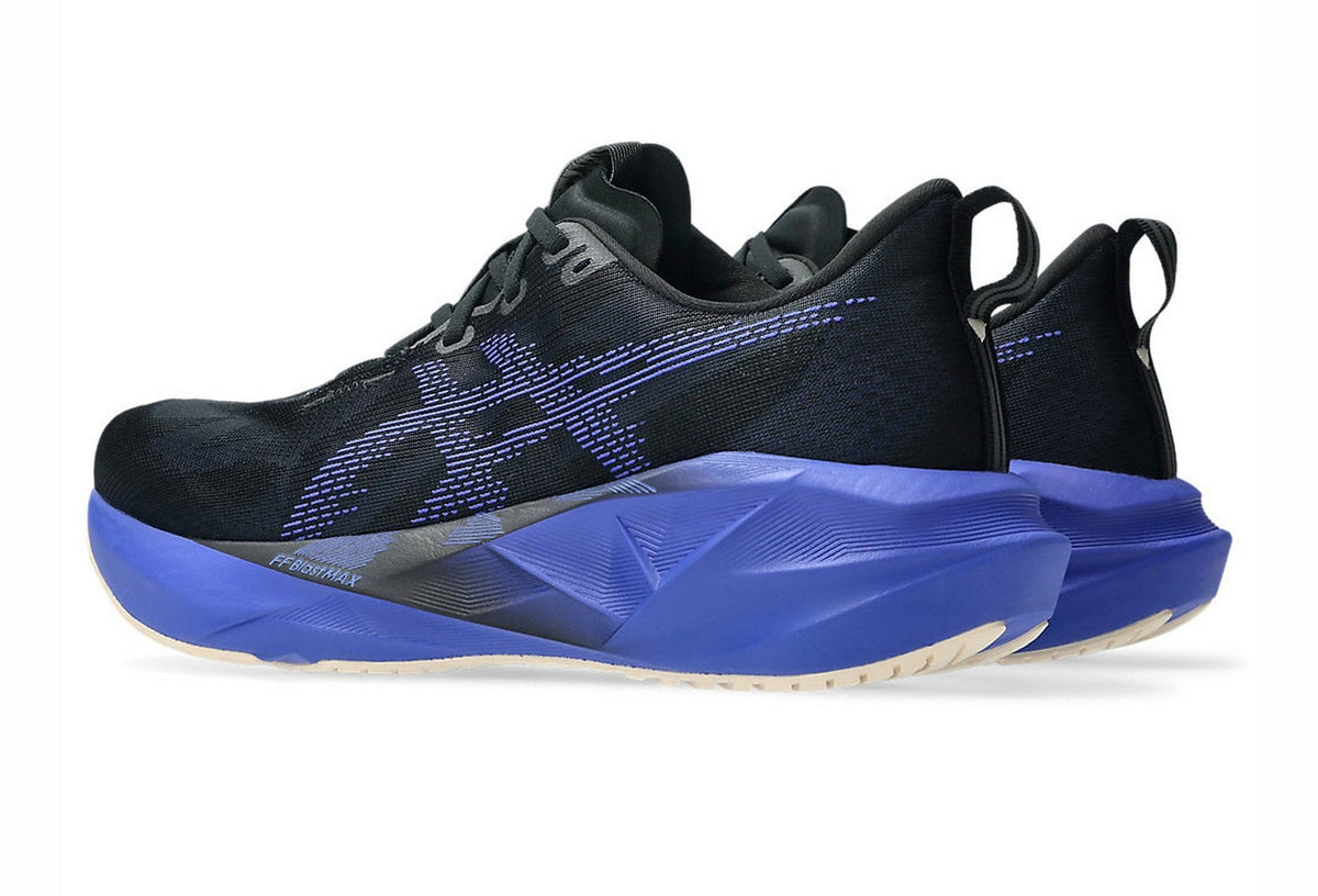 ASICS Novablast 5.