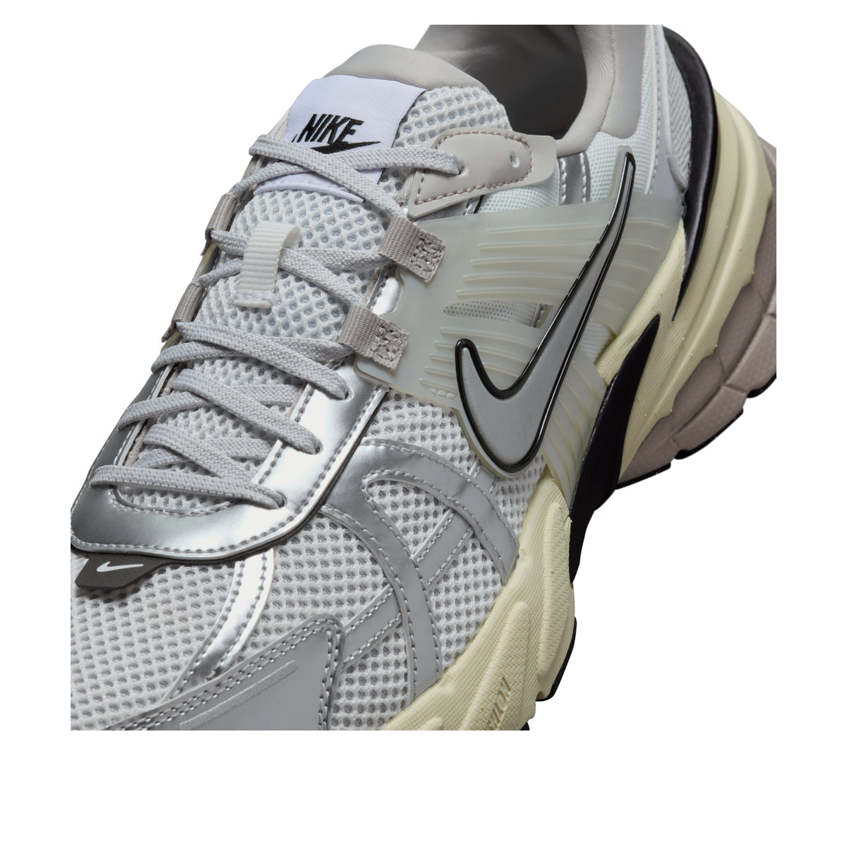Nike V2K Run