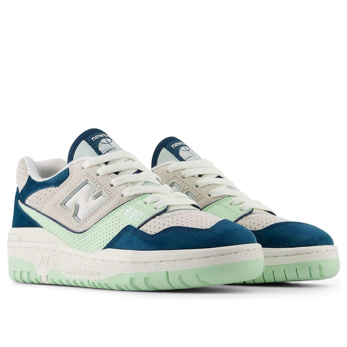 New Balance 550